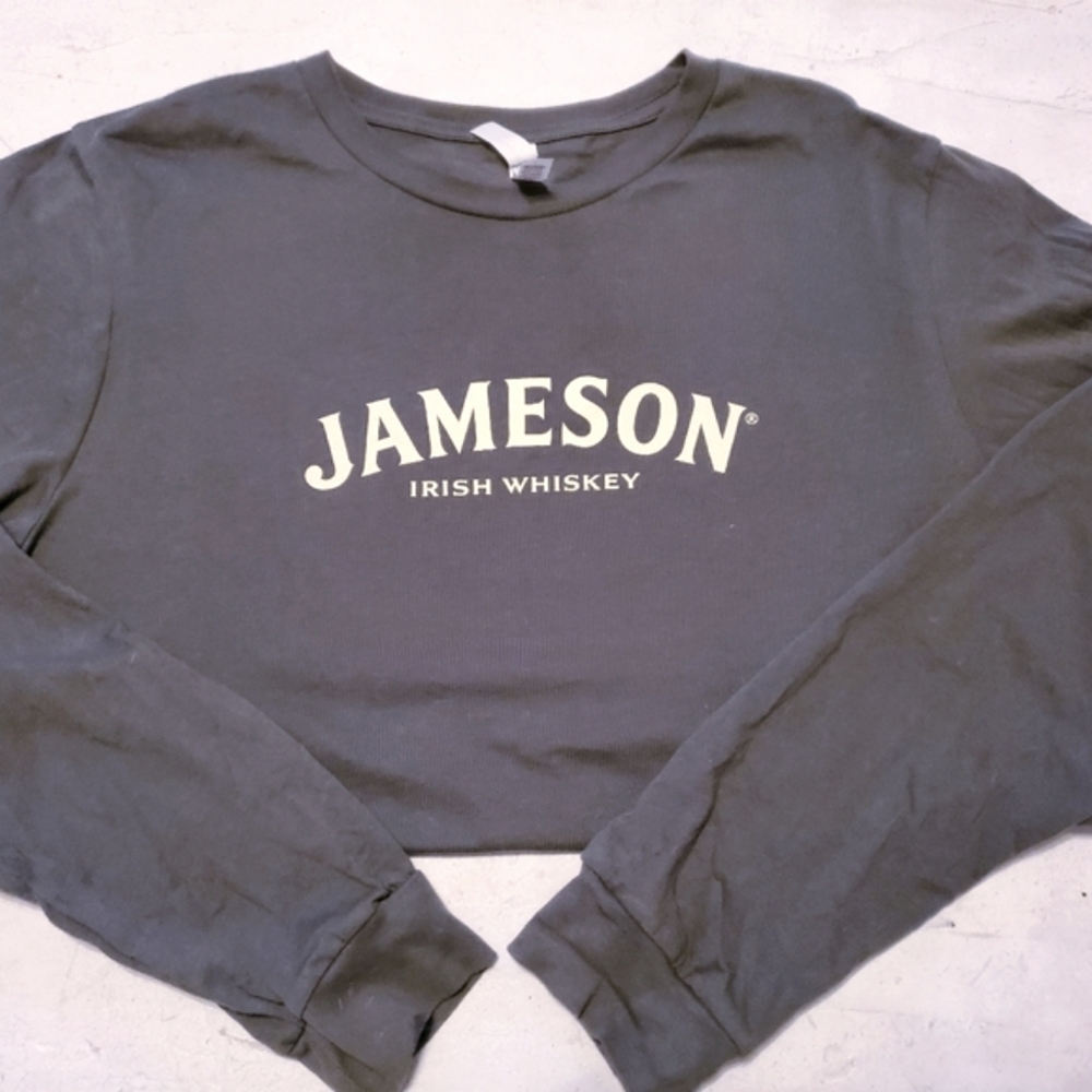 Men's Jameson Irish Whiskey Long Sleeve size L *Free Gifts